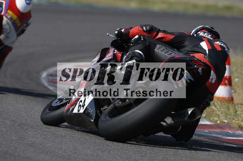 /Archiv-2023/28 05.06.2023 Moto Club Anneau du Rhin/rouge-expert/22